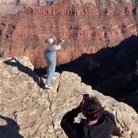 TikToker facing misdemeanor charges for golfing in Grand Canyon